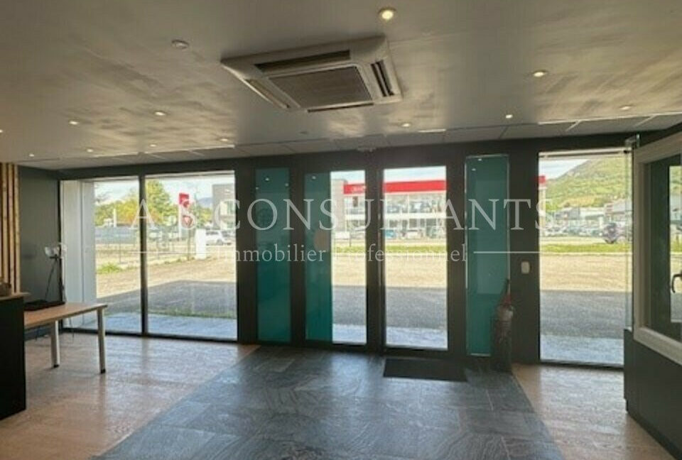 LOCAL COMMERCIAL LOCATION LA RAVOIRE 231573885_73_0067_4.jpg