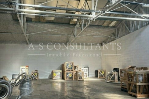 ENTREPOT LOCATION SAINT VINCENT DE MERCUZE 305581081_38_0330_3.jpg