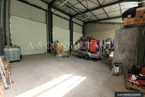 LOCAL D'ACTIVITE LOCATION DOMARIN 321398961_38_0349_1.jpg