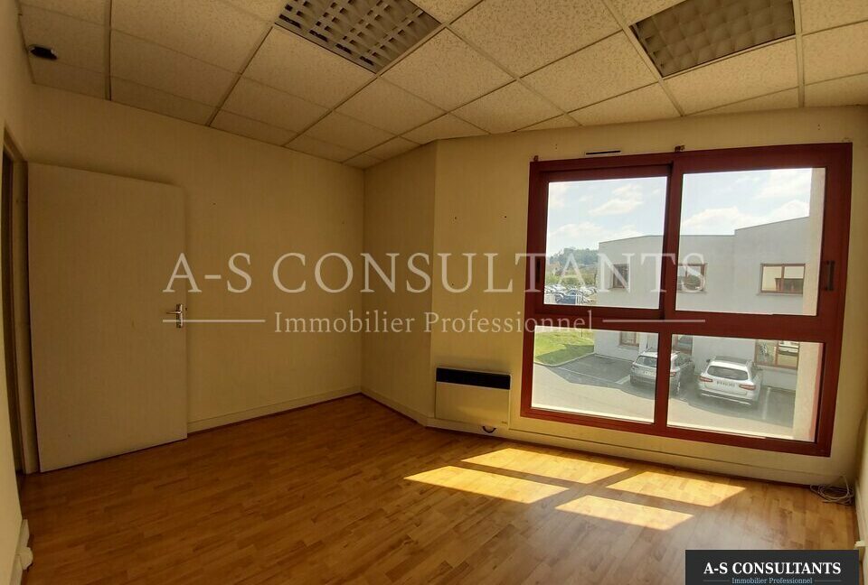 BUREAUX A VENDRE BOURGOIN JALLIEU 38_0132_2.jpg