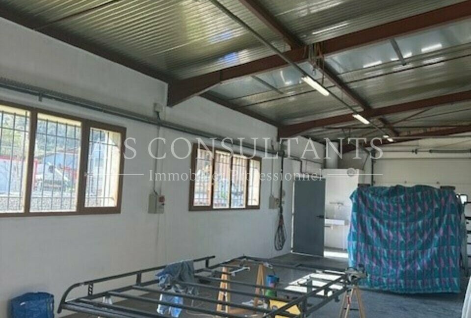 ENTREPOT LOCATION CHAVANOD 401077173_74_0104_5.jpg