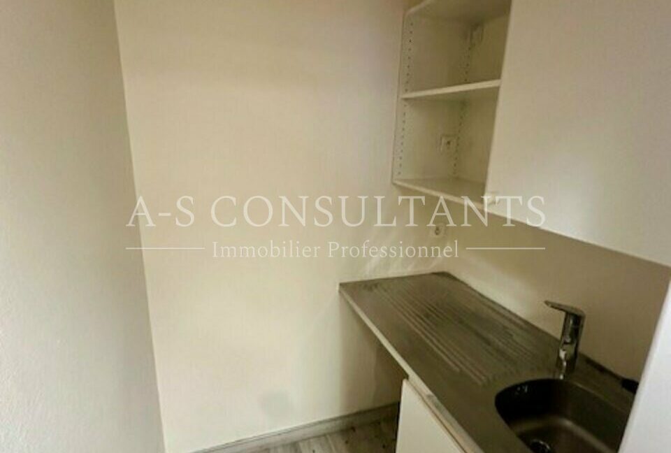 BUREAUX LOCATION CHAMBERY 485811946_73_0223_8.jpg