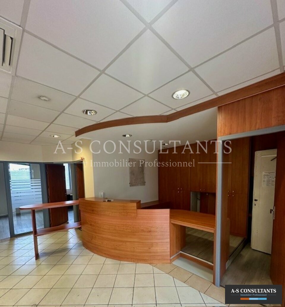 BUREAUX LOCATION CHAMBERY 485815776_73_0223_12.jpg