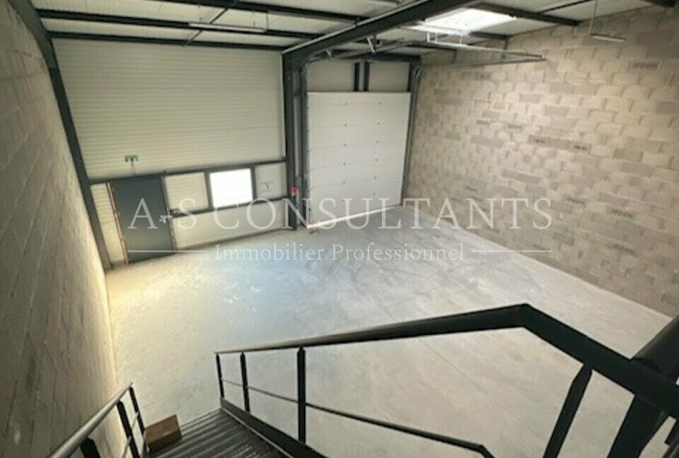 ENTREPOT LOCATION ARBIN 565092030_73_0257_7.jpg