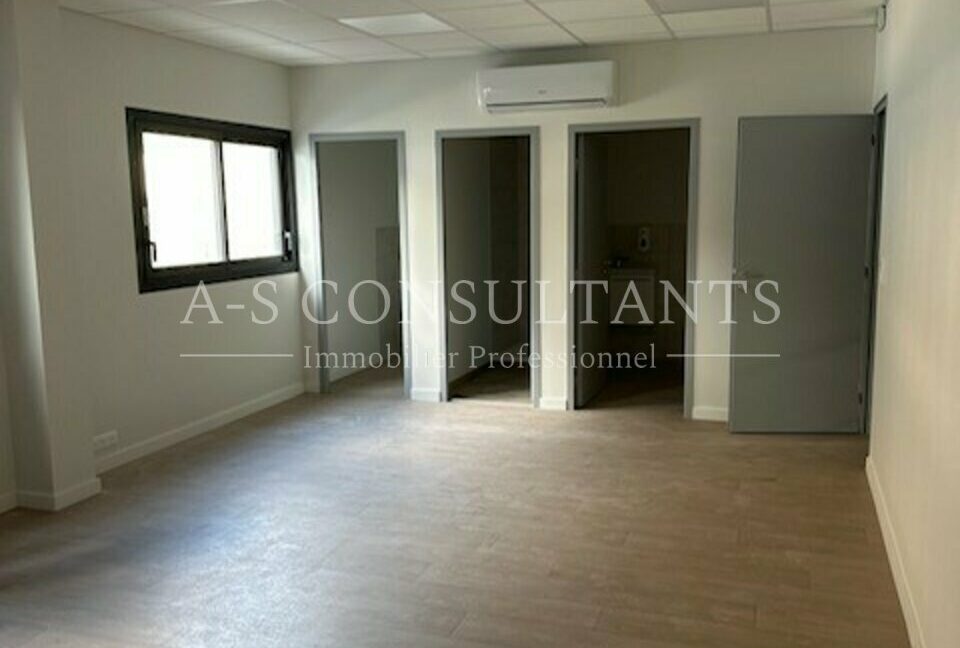 ENTREPOT LOCATION ARBIN 565097165_73_0257_11.jpg