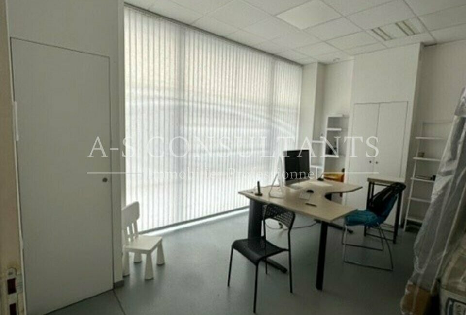 LOCAL COMMERCIAL LOCATION CHAMBERY 714489954_73_0200_3.jpg