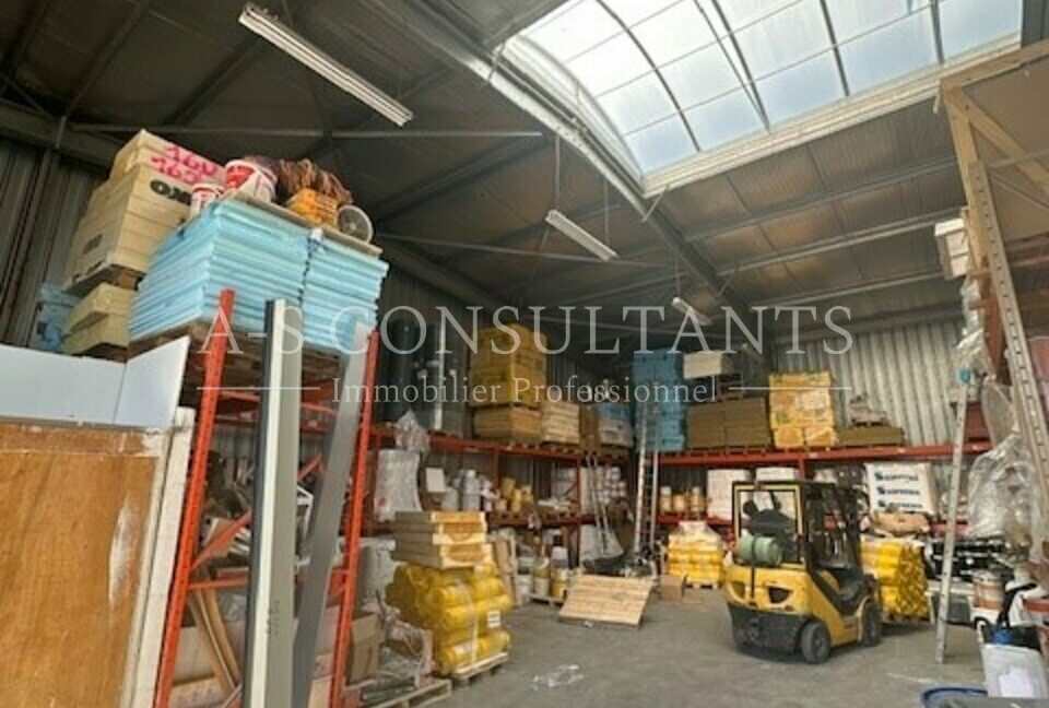 LOCAL D'ACTIVITE LOCATION LA MOTTE-SERVOLEX 775029692_73_0275_1.jpg