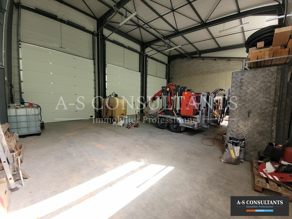 LOCAL D'ACTIVITE LOCATION DOMARIN 321398961_38_0349_1.jpg