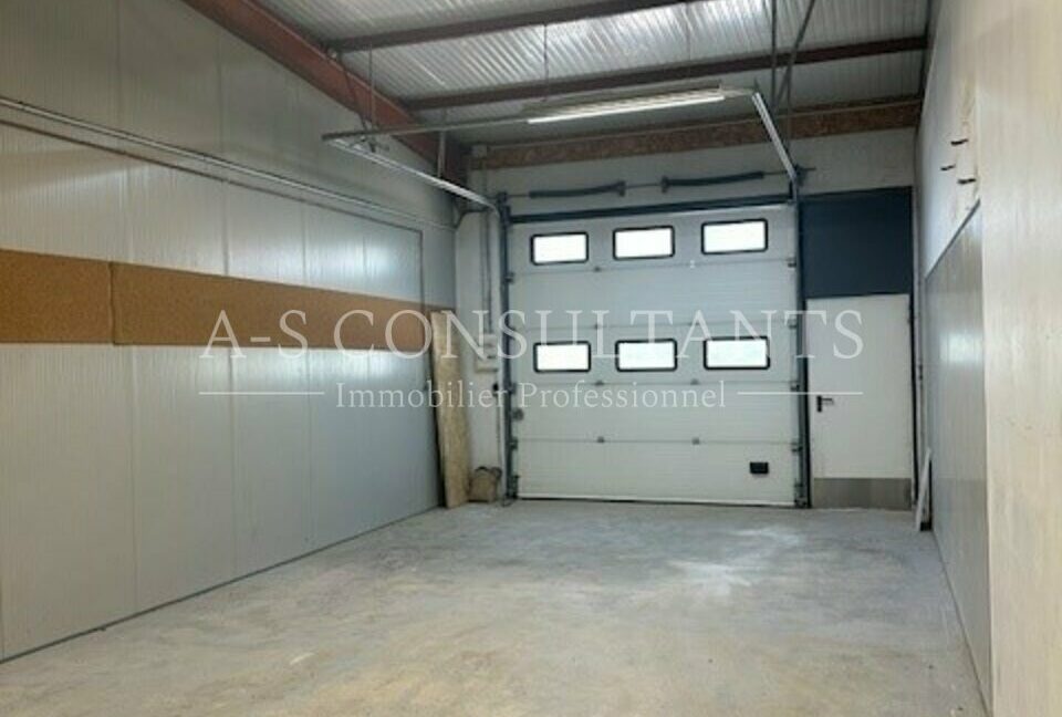 ENTREPOT LOCATION LA RAVOIRE 313445676_73_0288_5.jpg