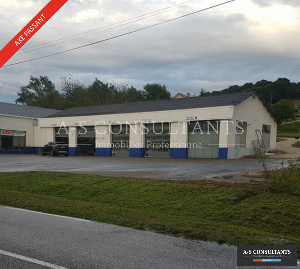 LOCAL COMMERCIAL LOCATION BELLEY 01_0106_1.jpg