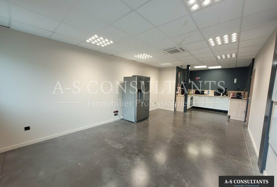 LOCAL D'ACTIVITE LOCATION APPRIEU 756020962_38_0360_4.jpg
