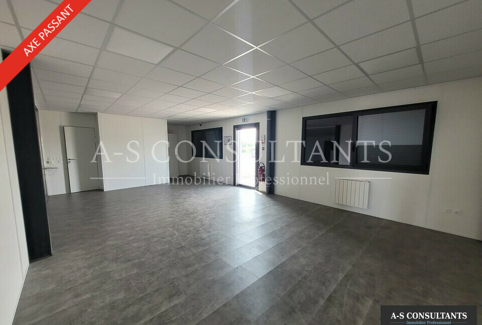 LOCAL D'ACTIVITE LOCATION MARCILLOLES 207708107_38_0164_5.jpg