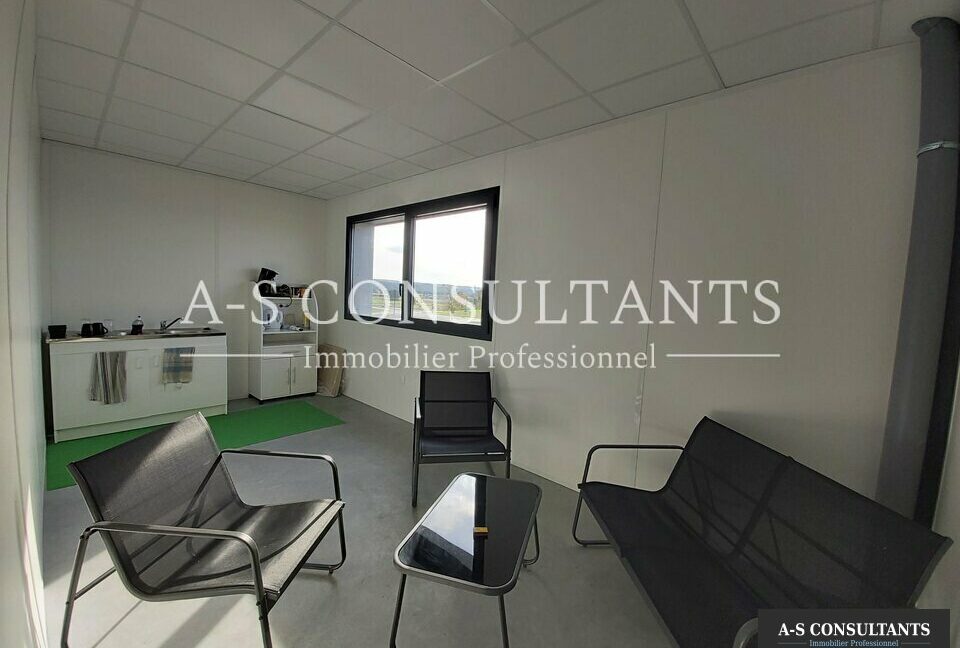 LOCAL D'ACTIVITE LOCATION MARCILLOLES 38_0164_5.jpg