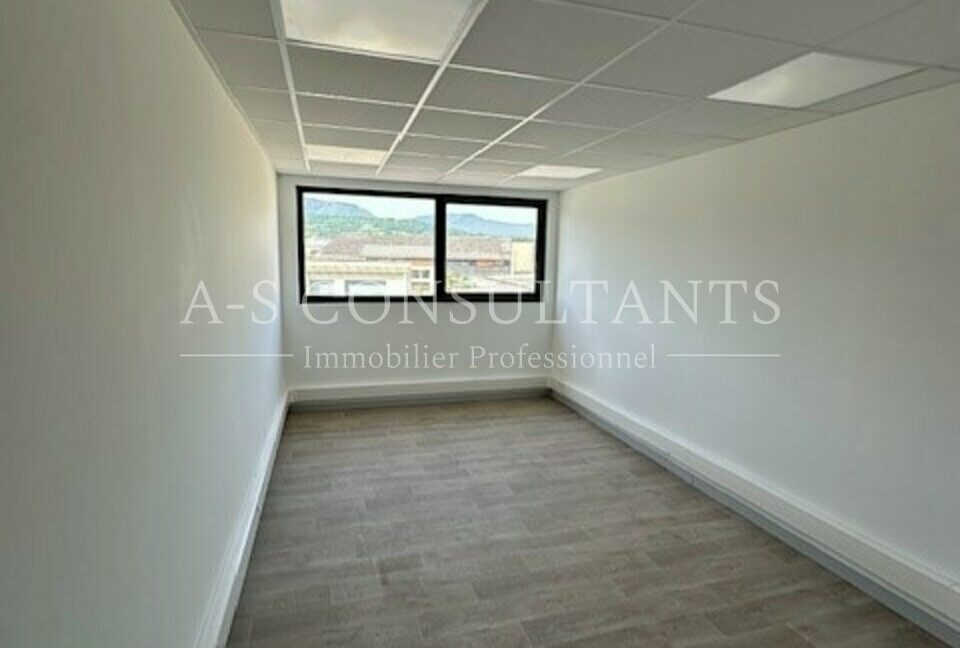 BUREAUX LOCATION LA RAVOIRE 446053535_73_0290_2.jpg