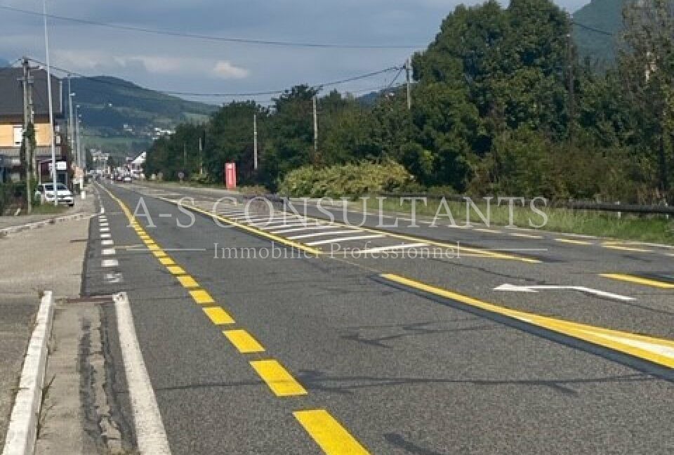 LOCAL COMMERCIAL LOCATION CHALLES LES EAUX 73_0007_5.jpg