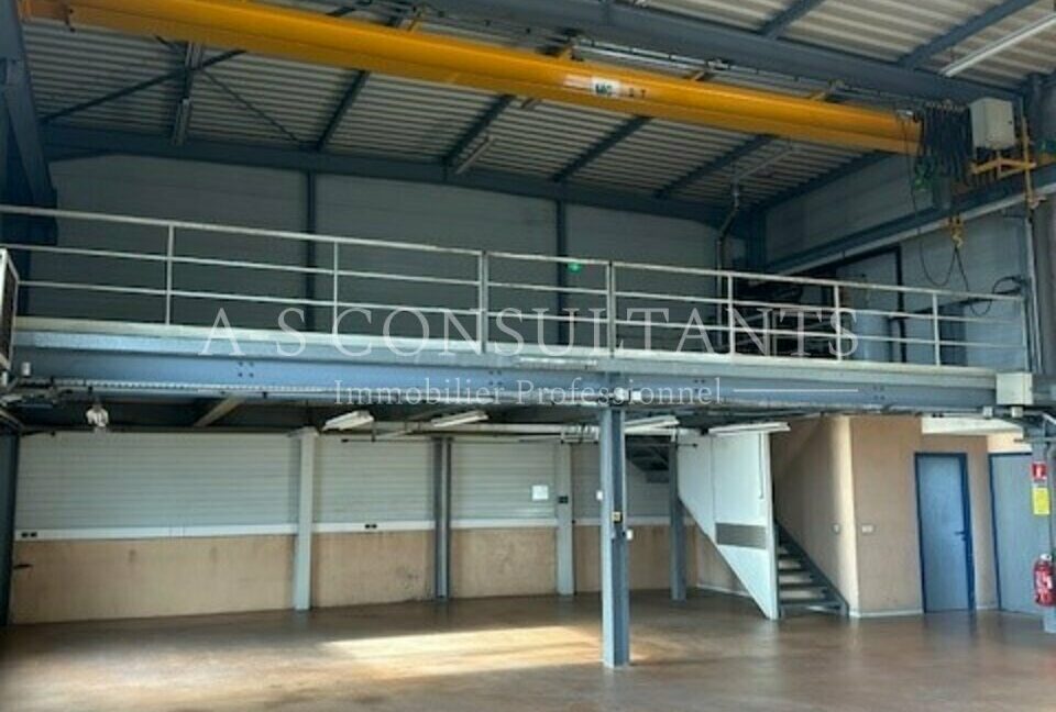 LOCAL D'ACTIVITE LOCATION LA ROCHE-SUR-FORON 765419900_74_0097_2.jpg