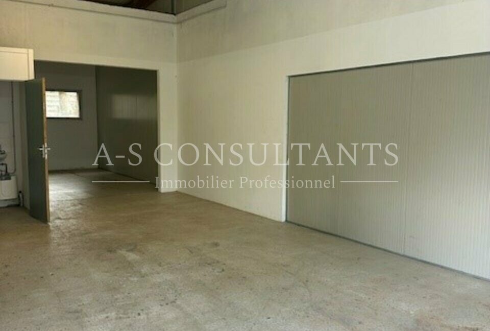 ENTREPOT LOCATION LA RAVOIRE 927821982_73_0288_2.jpg