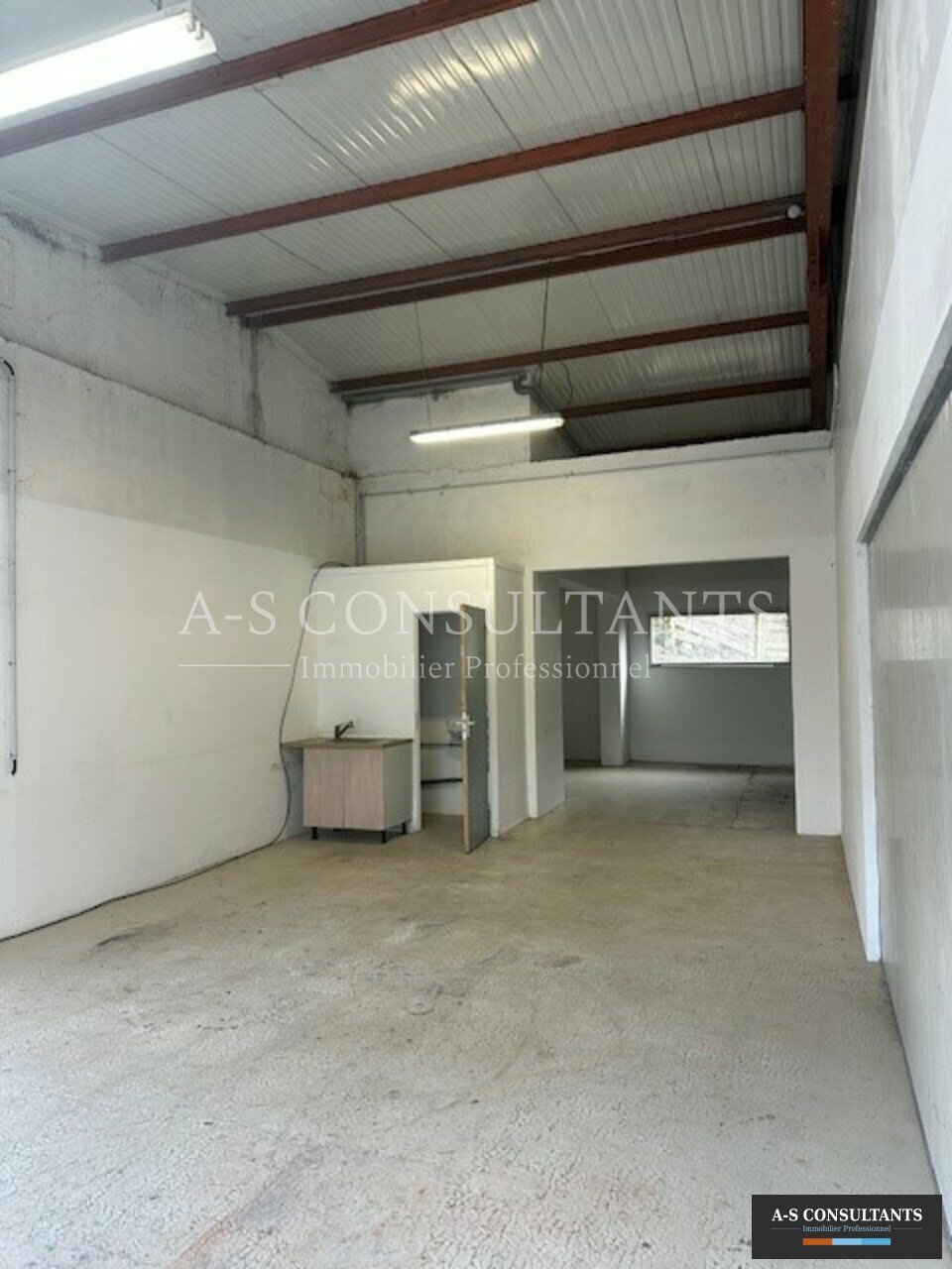 ENTREPOT LOCATION LA RAVOIRE 927823250_73_0288_3.jpg