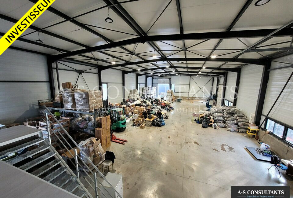 LOCAL D'ACTIVITE A VENDRE LA COTE SAINT ANDRE 063749322_38_0191_2.jpg