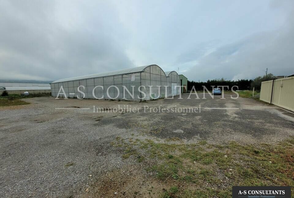 LOCAL D'ACTIVITE LOCATION BEAUSEMBLANT 26_0098_5.jpg