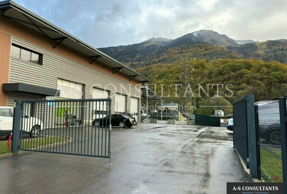 ENTREPOT LOCATION LA BATHIE 369485383_74_0009_2.jpg