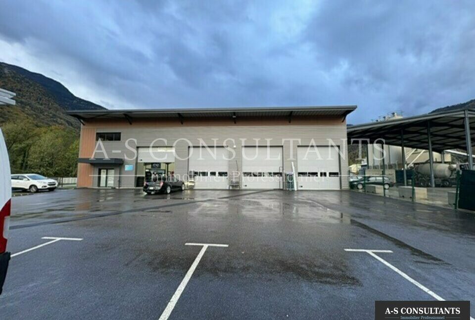 ENTREPOT LOCATION LA BATHIE 369486263_74_0009_3.jpg