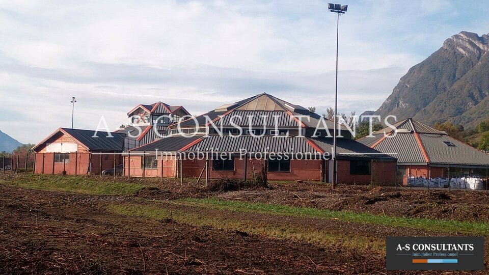 LOCAL COMMERCIAL LOCATION TOURNON 566024807_73_0208_4.jpg