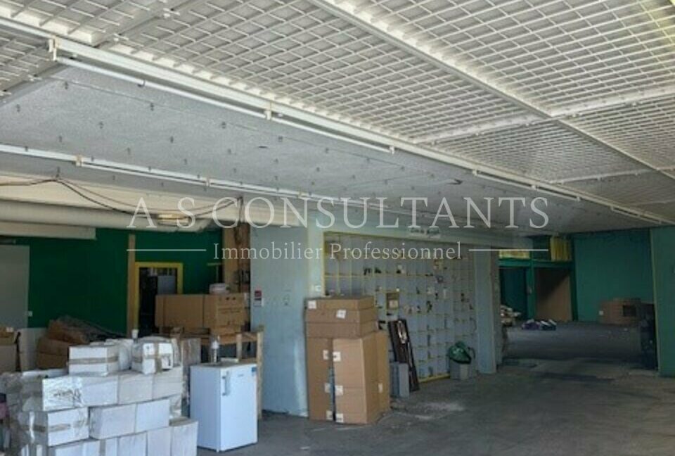 ENTREPOT LOCATION ROMAGNIEU 827866138_73_0299_2.jpg