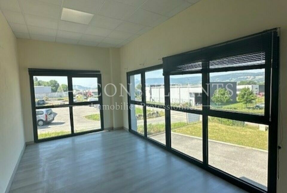 BATIMENT INDUSTRIEL LOCATION SAINT FELIX 935775743_74_0111_2.jpg