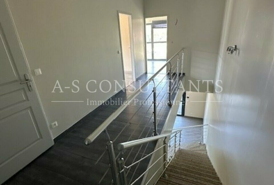 BATIMENT INDUSTRIEL LOCATION SAINT FELIX 935779010_74_0111_5.jpg