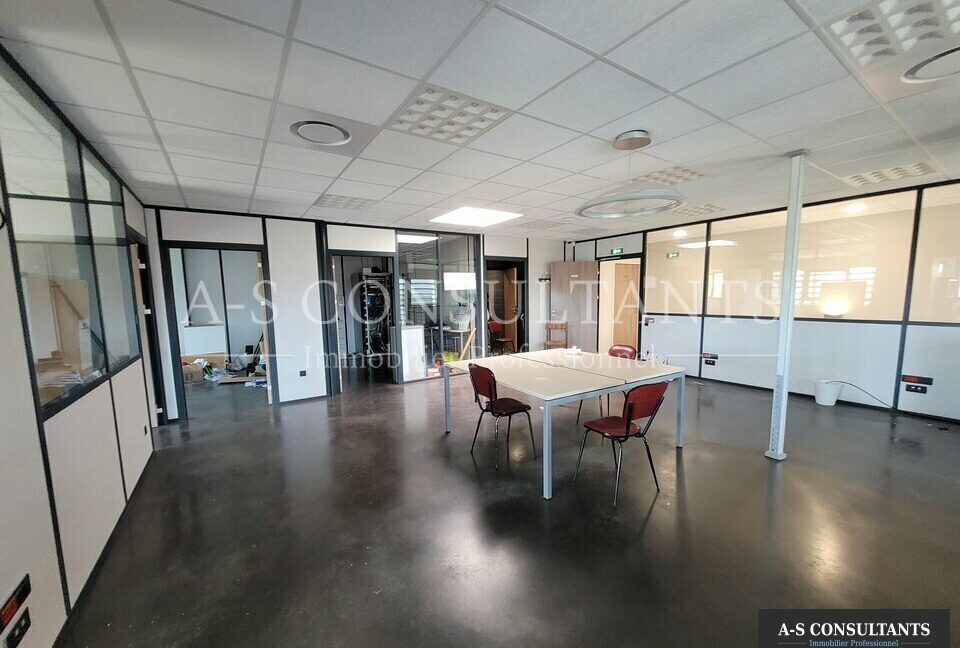 LOCAL D'ACTIVITE LOCATION APPRIEU 001271067_38_0360_1.jpg