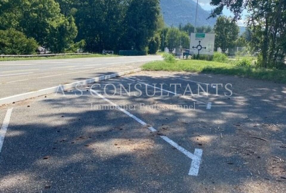 LOCAL COMMERCIAL LOCATION CHALLES LES EAUX 73_0007_3.jpg