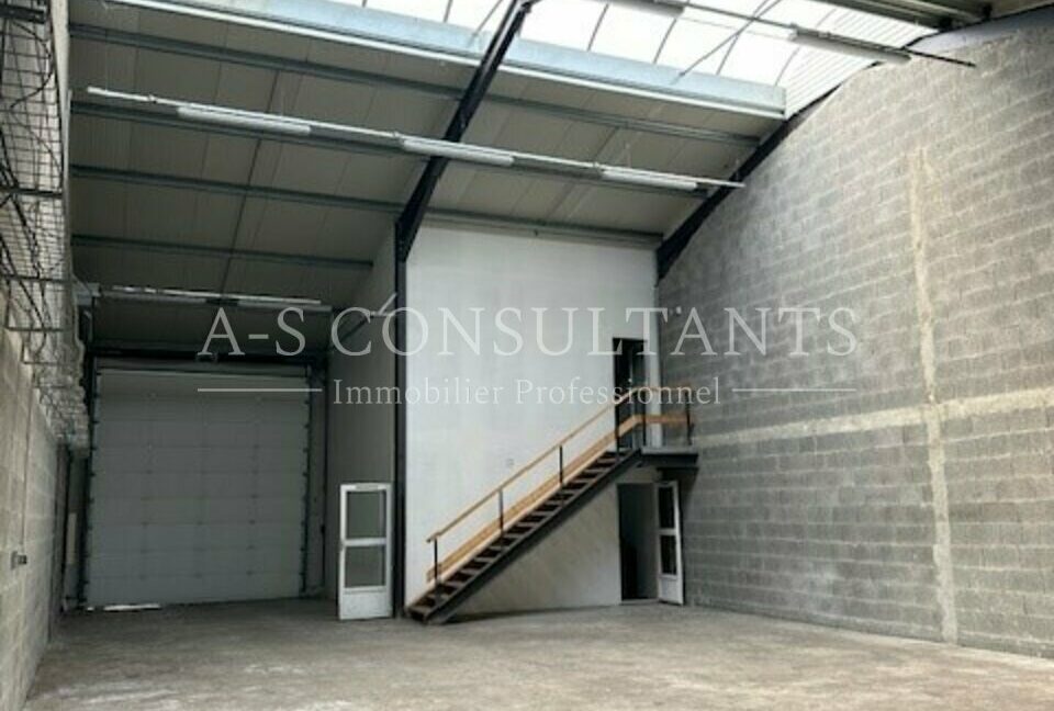 ENTREPOT LOCATION SAINT-FÉLIX 834021915_74_0099_2.jpg