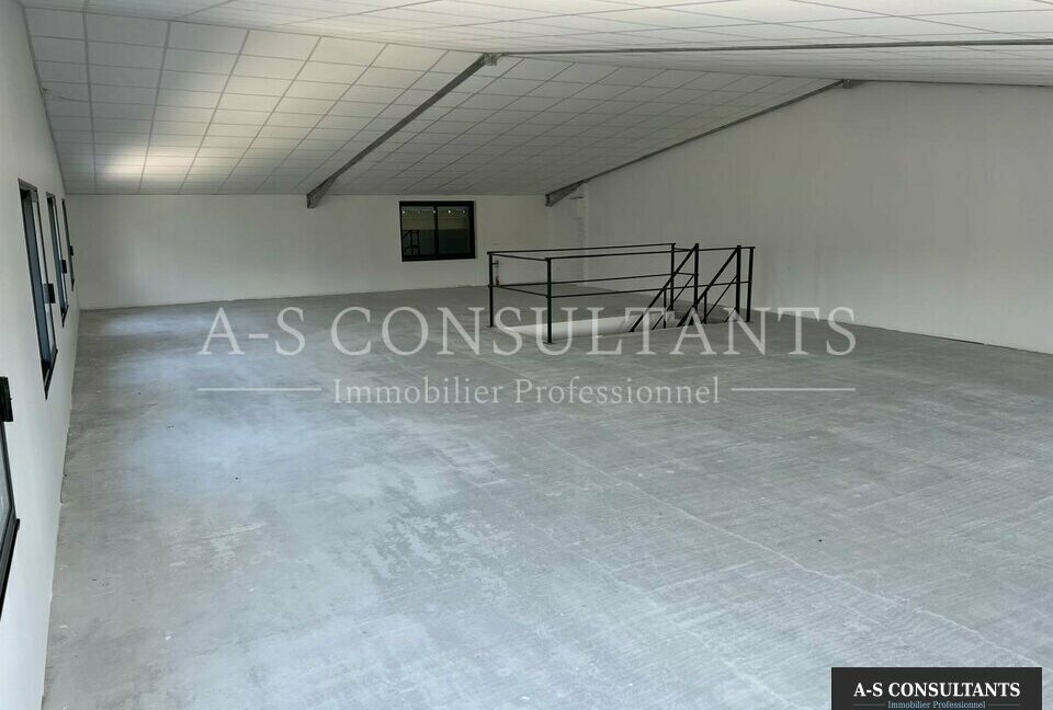 LOCAL COMMERCIAL A VENDRE BELLEY 549630980_01_0102_6.jpg