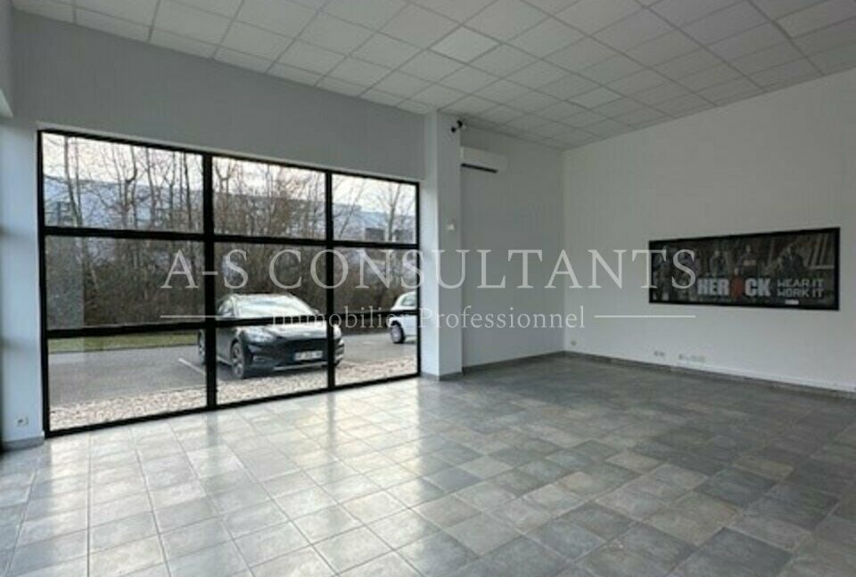 LOCAL COMMERCIAL LOCATION ANNECY 715666211_74_0109_5.jpg