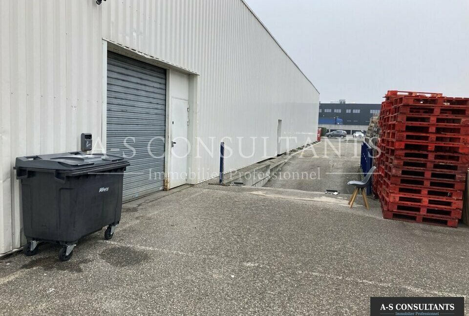 LOCAL COMMERCIAL LOCATION EPAGNY METZ-TESSY 933466358_74_0122_3.jpg