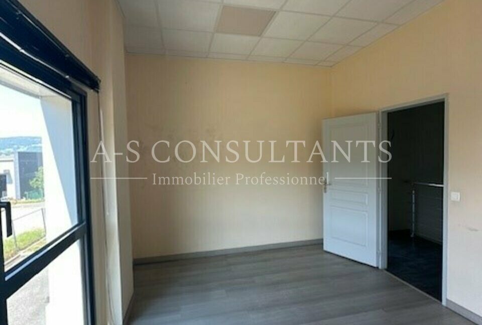 BATIMENT INDUSTRIEL LOCATION SAINT FELIX 935777907_74_0111_4.jpg