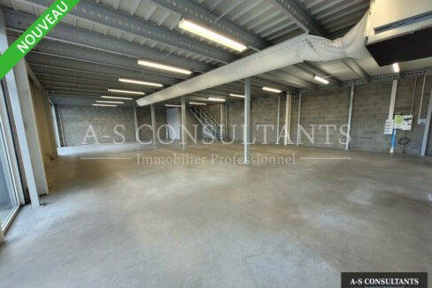 LOCAL COMMERCIAL LOCATION DAVÉZIEUX 383356031_07_0145_3.jpg