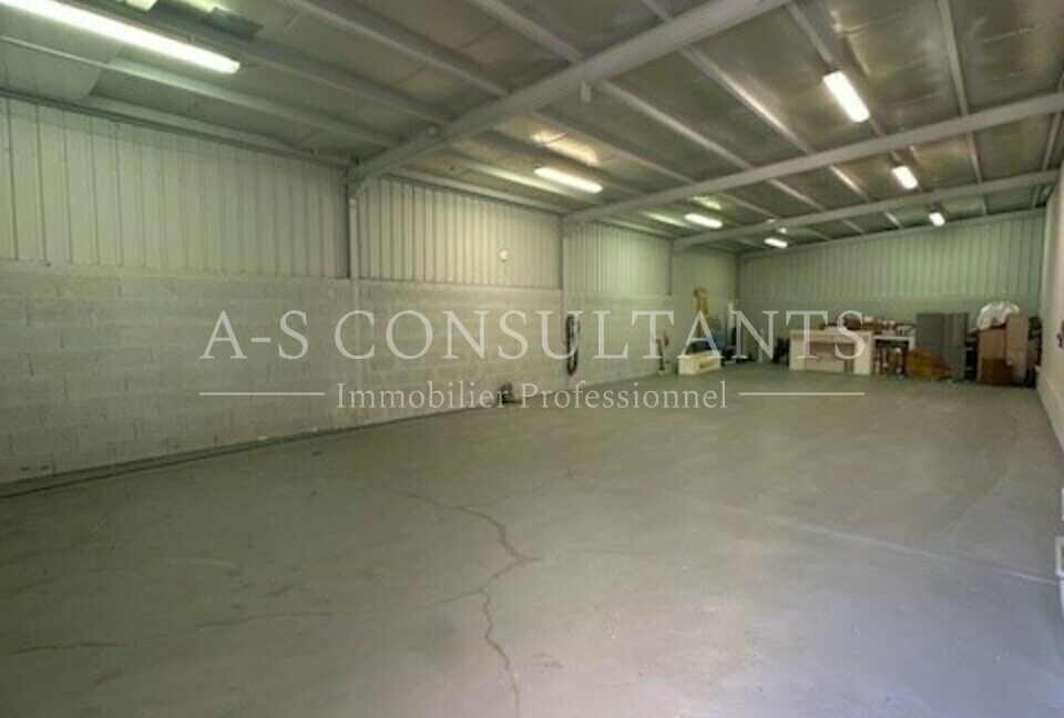 ENTREPOT LOCATION CHAMBÉRY 407263151_73_0294_1.jpg