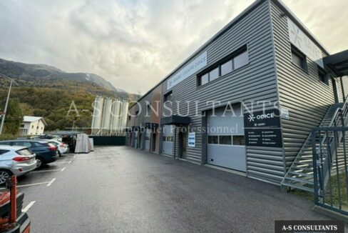 ENTREPOT LOCATION LA BATHIE 369487103_74_0009_4.jpg