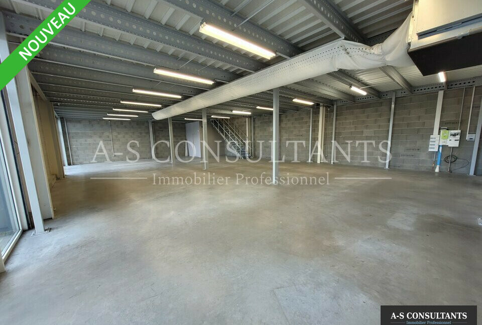 LOCAL COMMERCIAL LOCATION DAVÉZIEUX 383356031_07_0145_3.jpg