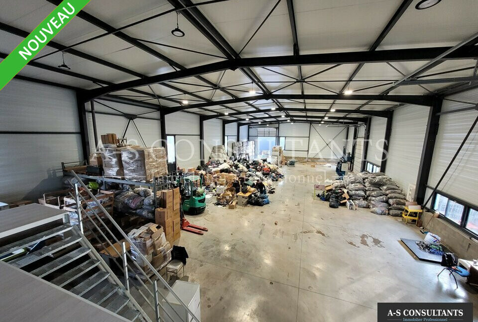 LOCAL D'ACTIVITE A VENDRE LA COTE SAINT ANDRE 38_0373_1.jpg