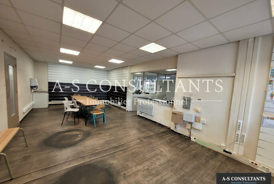LOCAL D'ACTIVITE LOCATION DAVÉZIEUX 459840314_07_0151_2.jpg