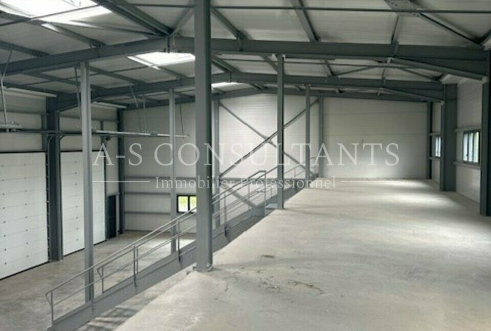 ENTREPOT LOCATION LA BIOLLE 469651615_73_0286_7.jpg