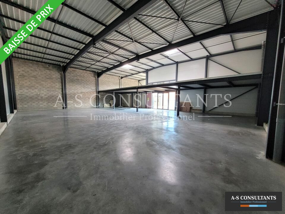 LOCAL COMMERCIAL LOCATION DAVEZIEUX 541113883_438854679_07_0130_1.jpg