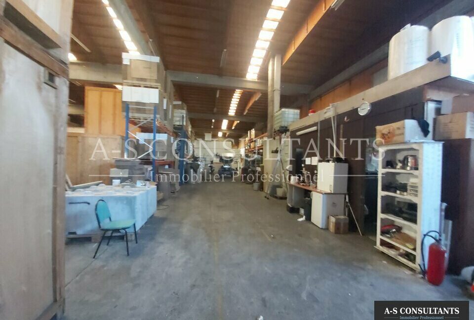 ENTREPOT A VENDRE SAINT PRIEST 69_0079_4.jpg