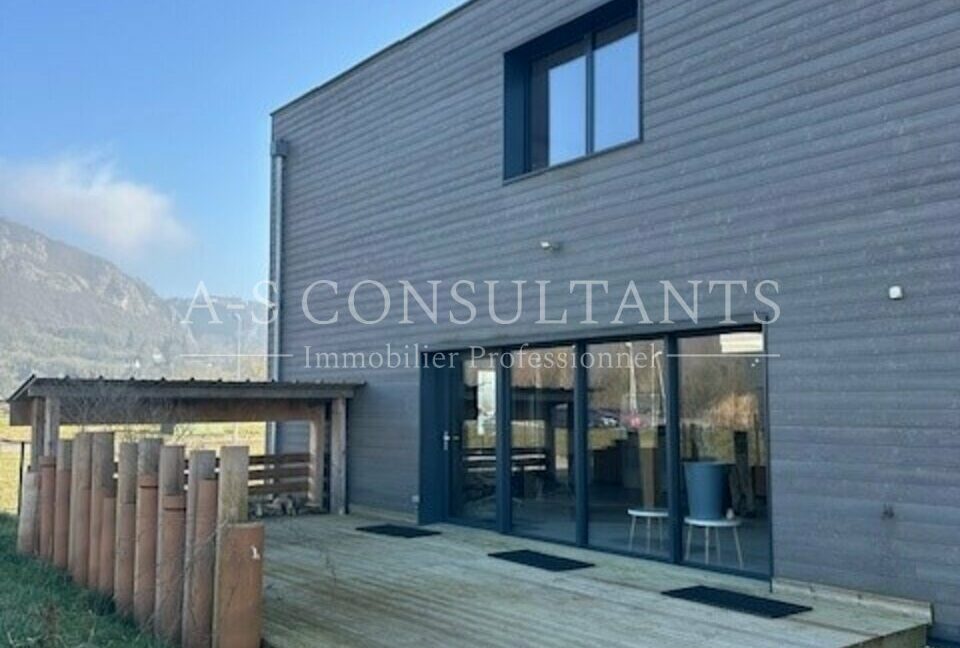 ENTREPOT A VENDRE VIRIGNIN 872458907_01_0103_1.jpg