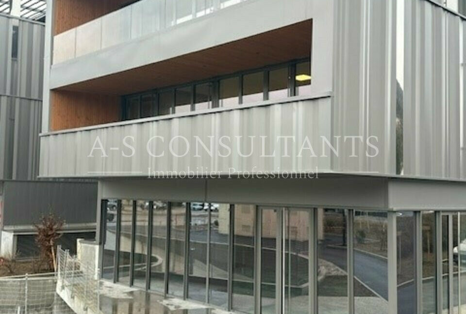 LOCAL COMMERCIAL LOCATION GRÉSY-SUR-AIX 919671511_73_0319_2.jpg