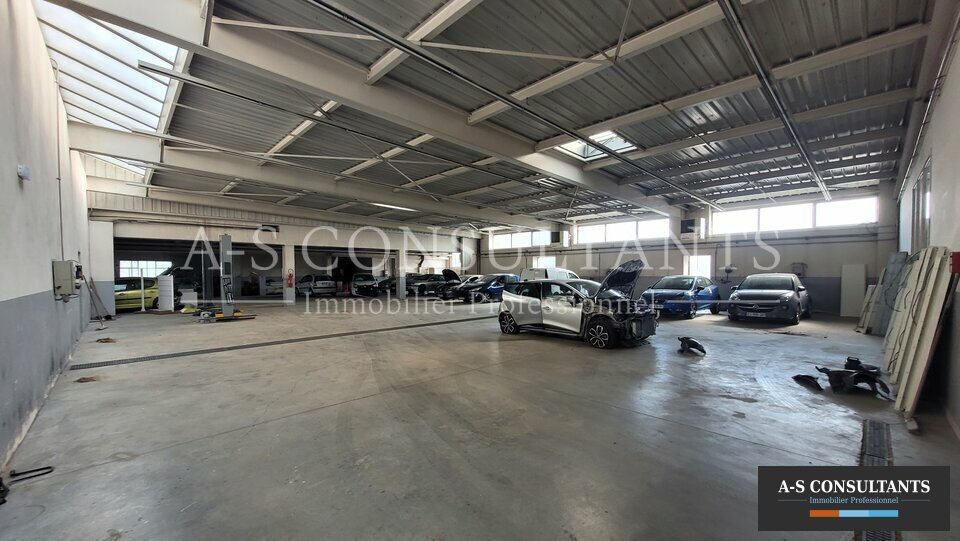 LOCAL D'ACTIVITE A VENDRE ANNONAY 668122015_07_0156_4.jpg