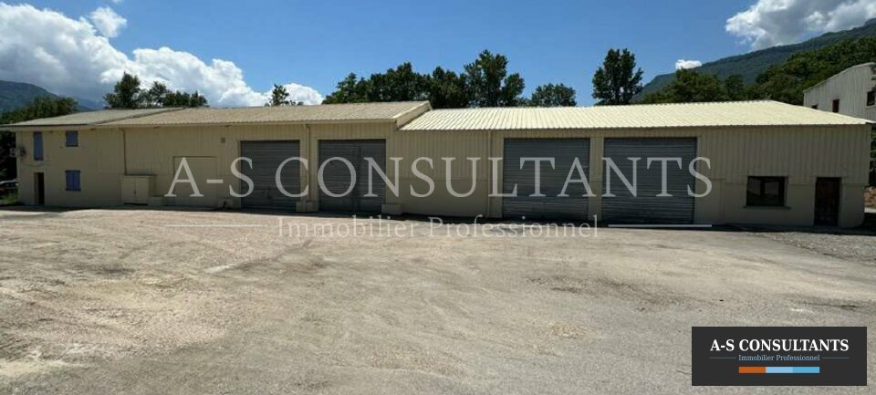 ENTREPOT LOCATION SAINT-VINCENT-DE-MERCUZE 754288611_38_0380_1.jpg